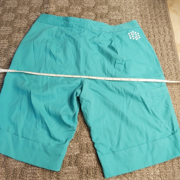 Puma Golf Shorts - Picture 7 of 8